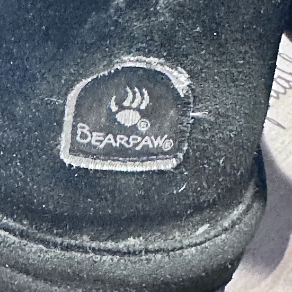 Bearpaw Elle Youth Short Black Winter Boots - Picture 4 of 10